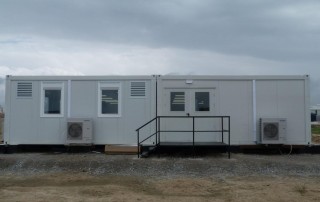 Remote site kitchen and dining in Africa