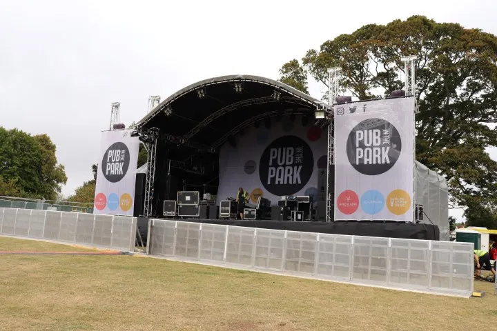 Pub in the Park Tour