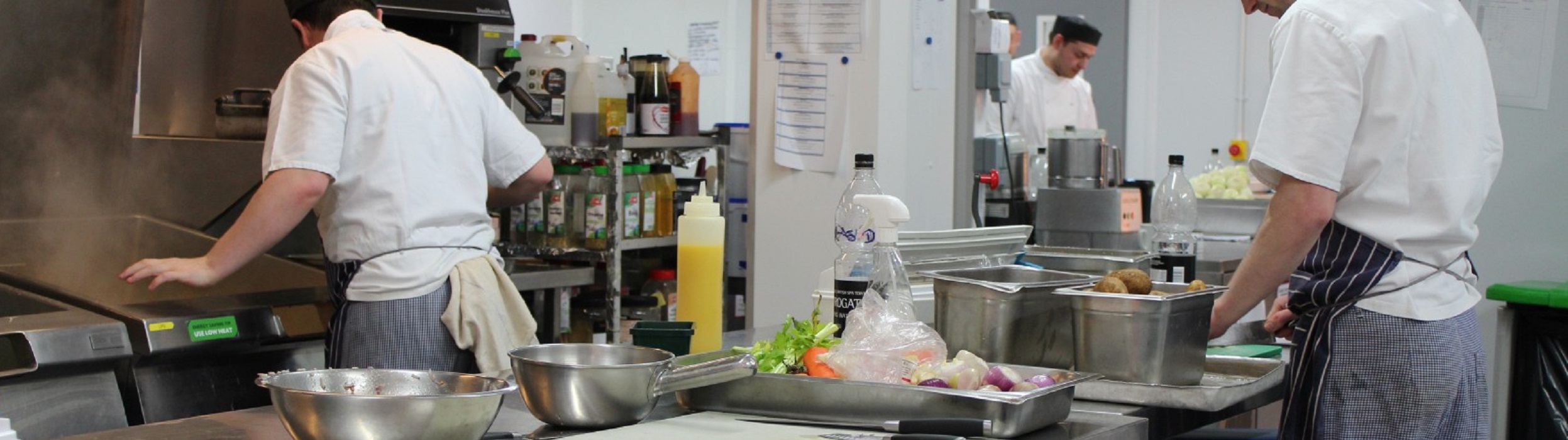 Blast Chiller Blog Slider Chefs Cooking