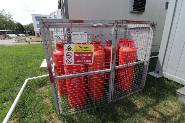 Saracens High School Temporary Kitchen 8